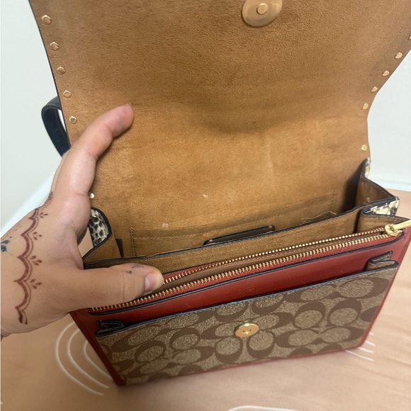 Coach Black and Brown Bag with Gold Chain - Picture 7 of 9